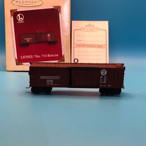 Hallmark Lionel No. 714 Boxcar Keepsake Ornament - Red - Picture 8 of 10
